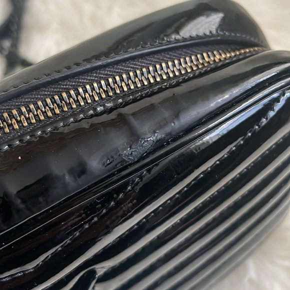 YSL Mini Lou Patent Leather Crossbody Bag - Picture 14 of 17